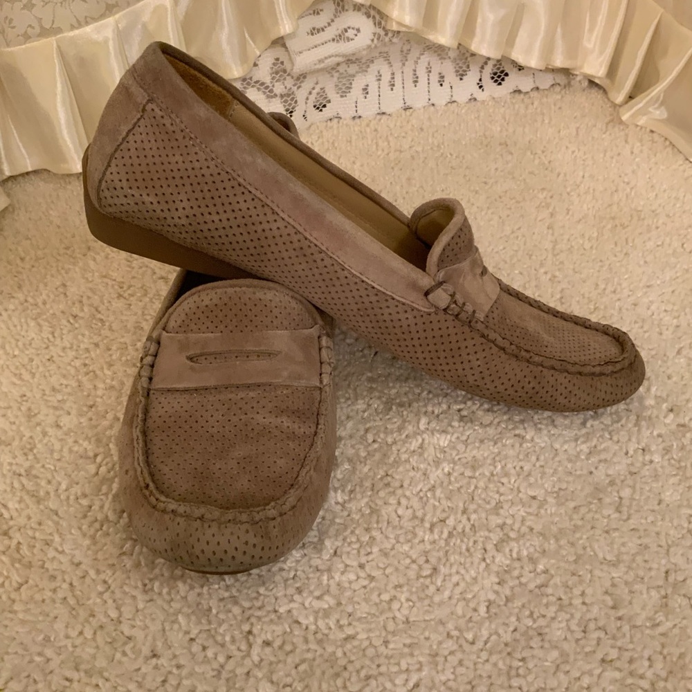 VANELI WOMENS SUEDE PENNY LOAFERS